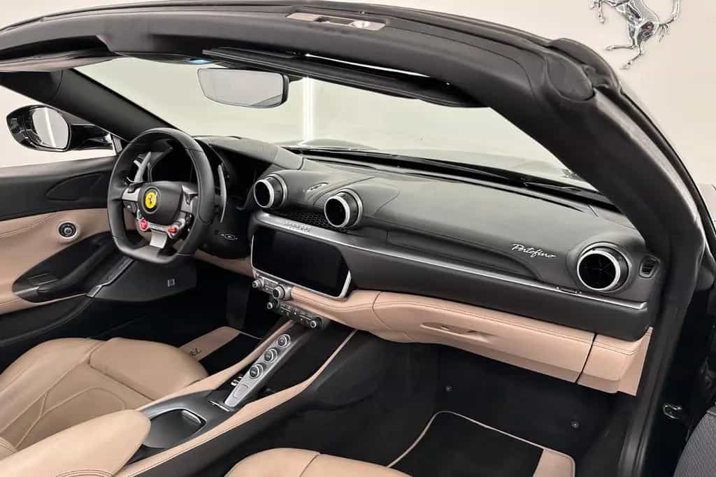 Ferrari Portofino / Nero Daytona / 2Y Ferrari Approved 08/2019-photo-27