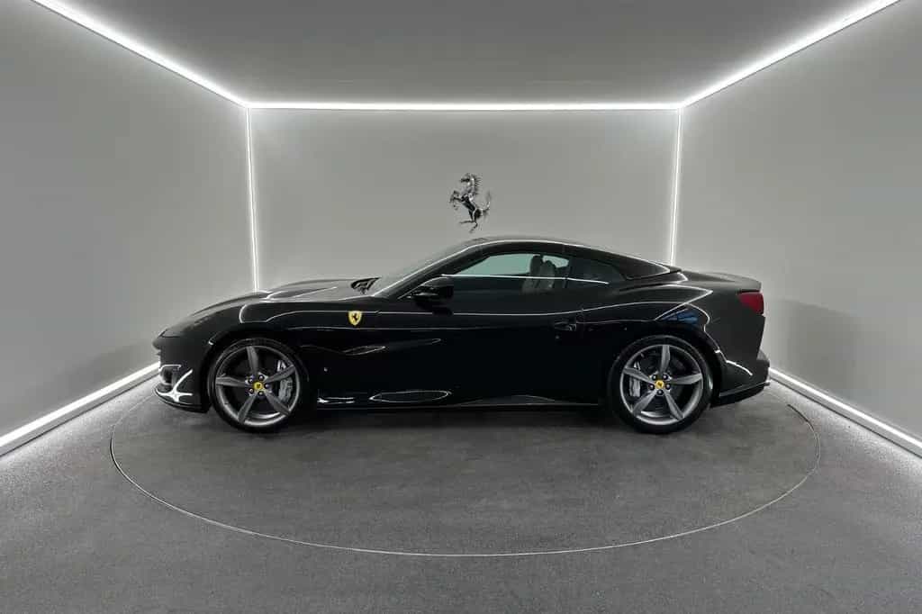 Ferrari Portofino / Nero Daytona / 2Y Ferrari Approved 08/2019-photo-3