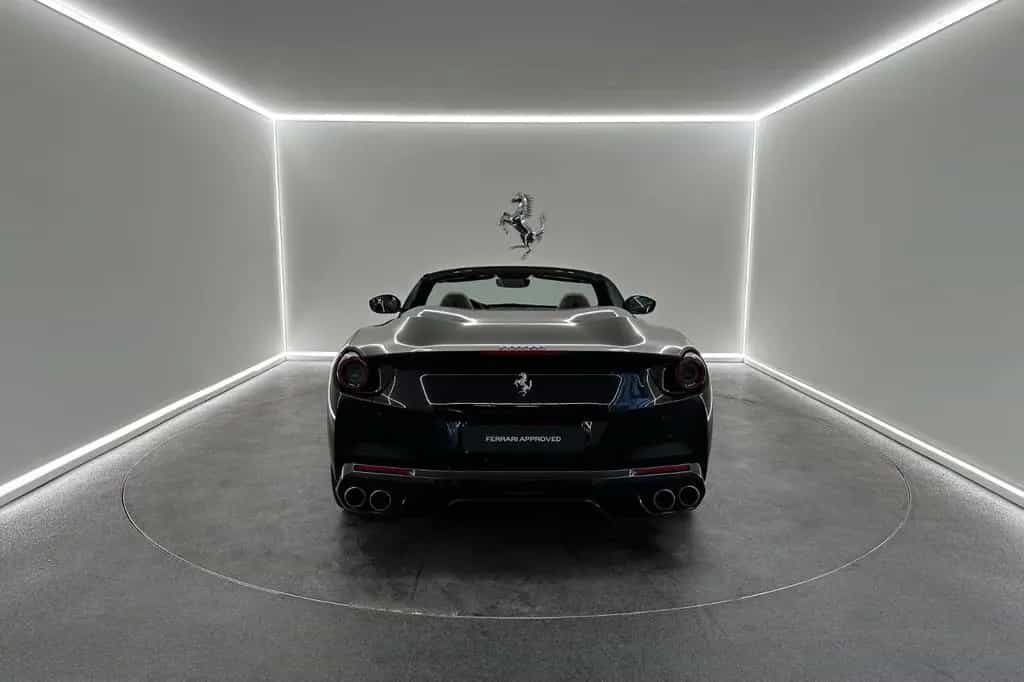 Ferrari Portofino / Nero Daytona / 2Y Ferrari Approved 08/2019-photo-6