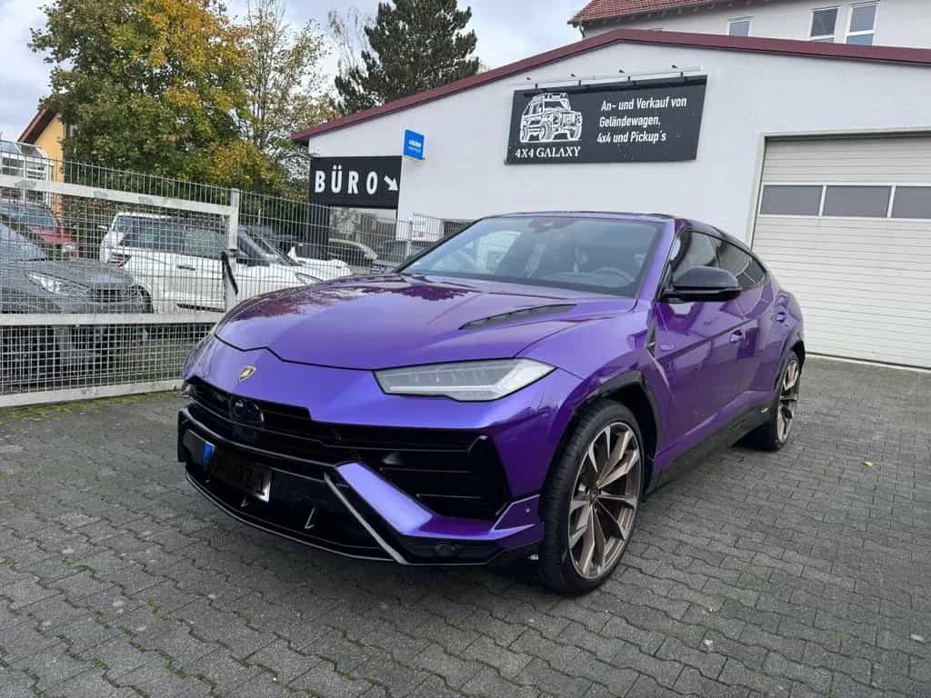 Lamborghini Urus S"Viola Mithras-Nero Ade Acrapovich 09/2024-photo-1