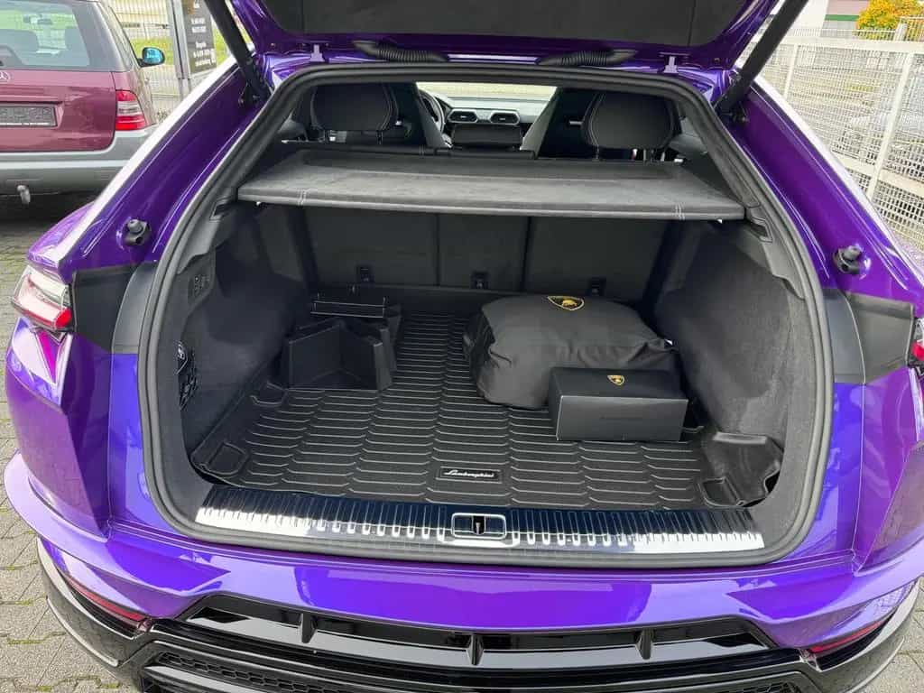 Lamborghini Urus S"Viola Mithras-Nero Ade Acrapovich 09/2024-photo-11