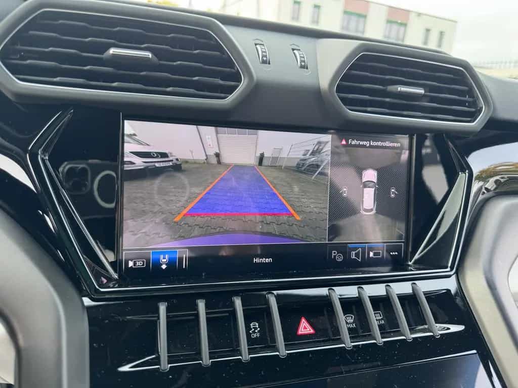 Lamborghini Urus S"Viola Mithras-Nero Ade Acrapovich 09/2024-photo-17
