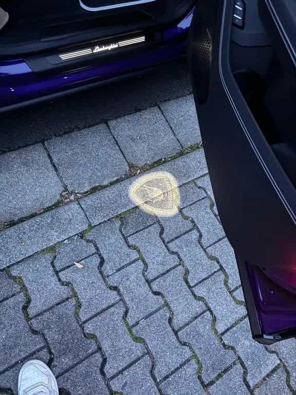 Lamborghini Urus S"Viola Mithras-Nero Ade Acrapovich 09/2024-photo-26