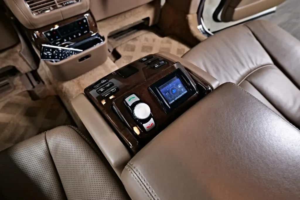 Maybach 57 / LAST FACELIFT / TOPZUSTAND 10/2011-photo-21