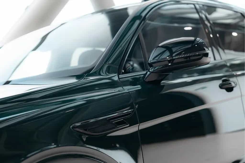 Bentley Bentayga V8 S | Rear Entertainment | Touring Spe 06/2023-photo-35