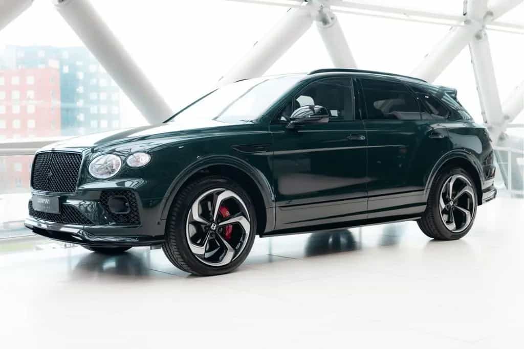 Bentley Bentayga V8 S | Rear Entertainment | Touring Spe 06/2023-photo-3