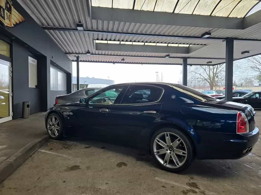 Maserati Quattroporte Executive GT SSD/NAVI/BLAU-Metallic 05/2009-photo-13