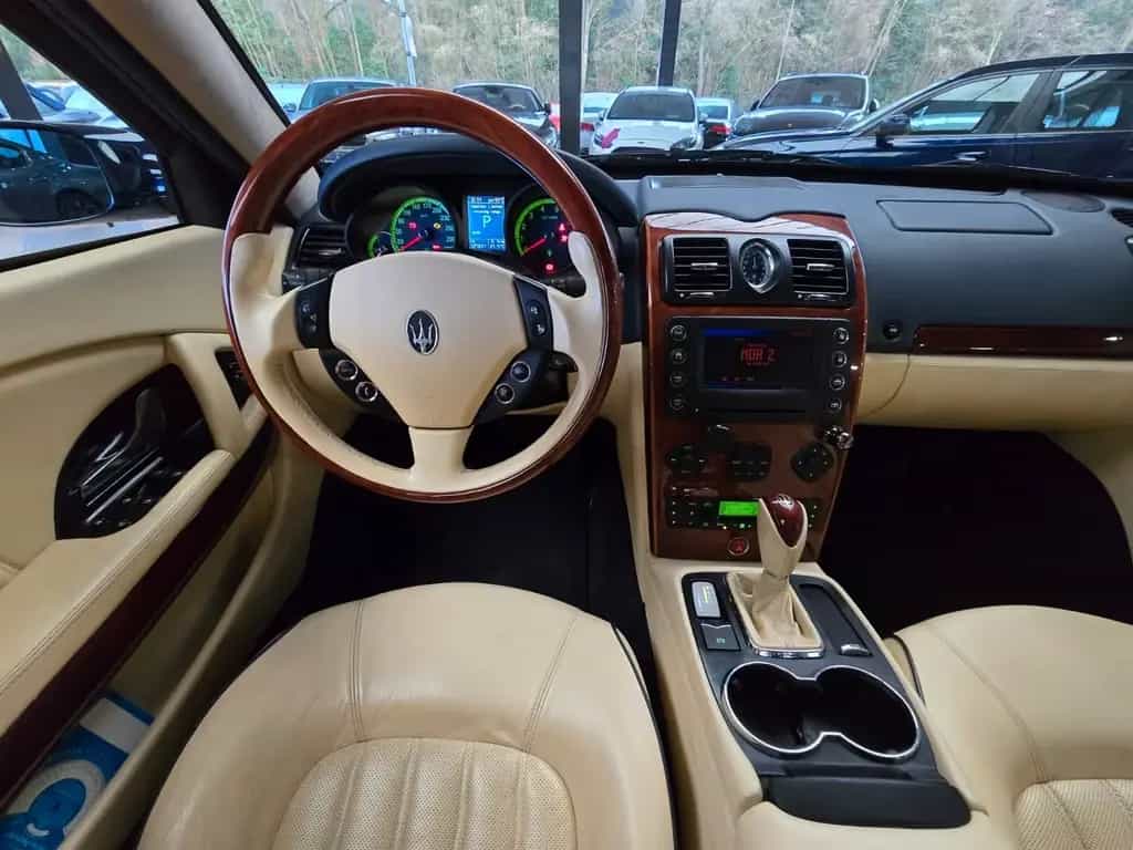 Maserati Quattroporte Executive GT SSD/NAVI/BLAU-Metallic 05/2009-photo-15
