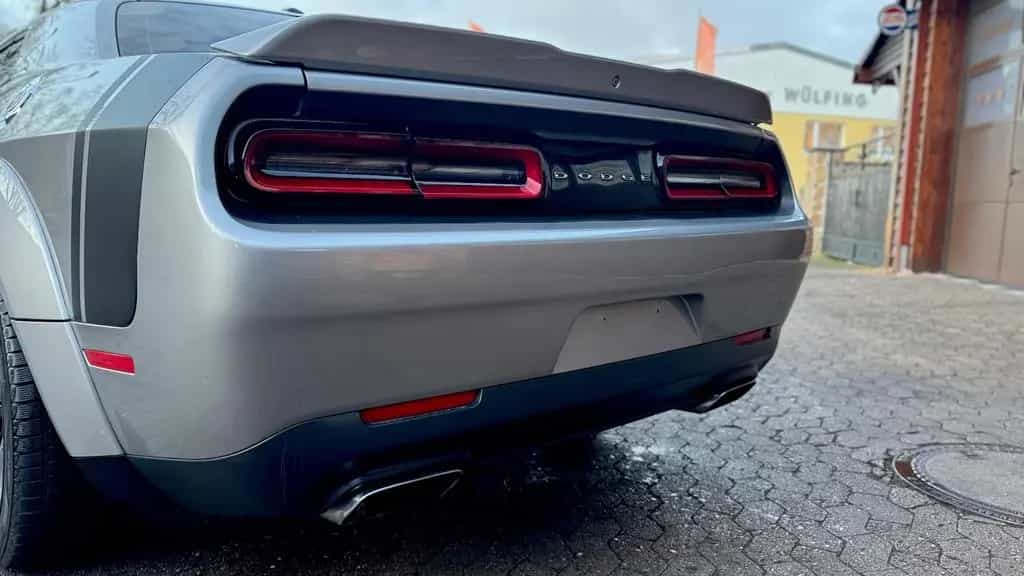 Dodge Challenger 5,7 V8*SRT WIDEBODY*LED*LEDER*PDC* GARANTIE*TOP 12/2018-photo-10