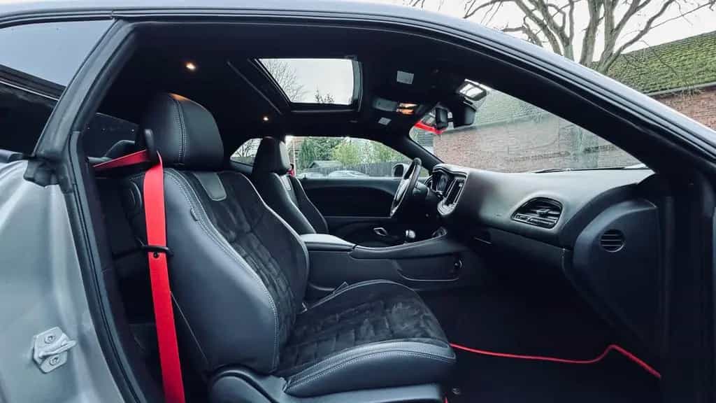 Dodge Challenger 5,7 V8*SRT WIDEBODY*LED*LEDER*PDC* GARANTIE*TOP 12/2018-photo-30