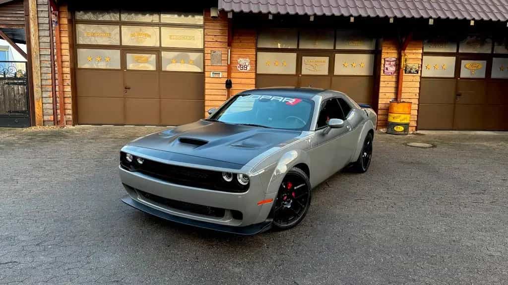Dodge Challenger 5,7 V8*SRT WIDEBODY*LED*LEDER*PDC* GARANTIE*TOP 12/2018-photo-0