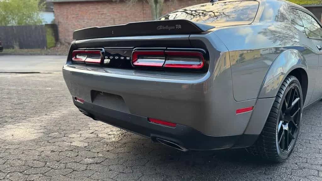 Dodge Challenger 5,7 V8*SRT WIDEBODY*LED*LEDER*PDC* GARANTIE*TOP 12/2018-photo-19