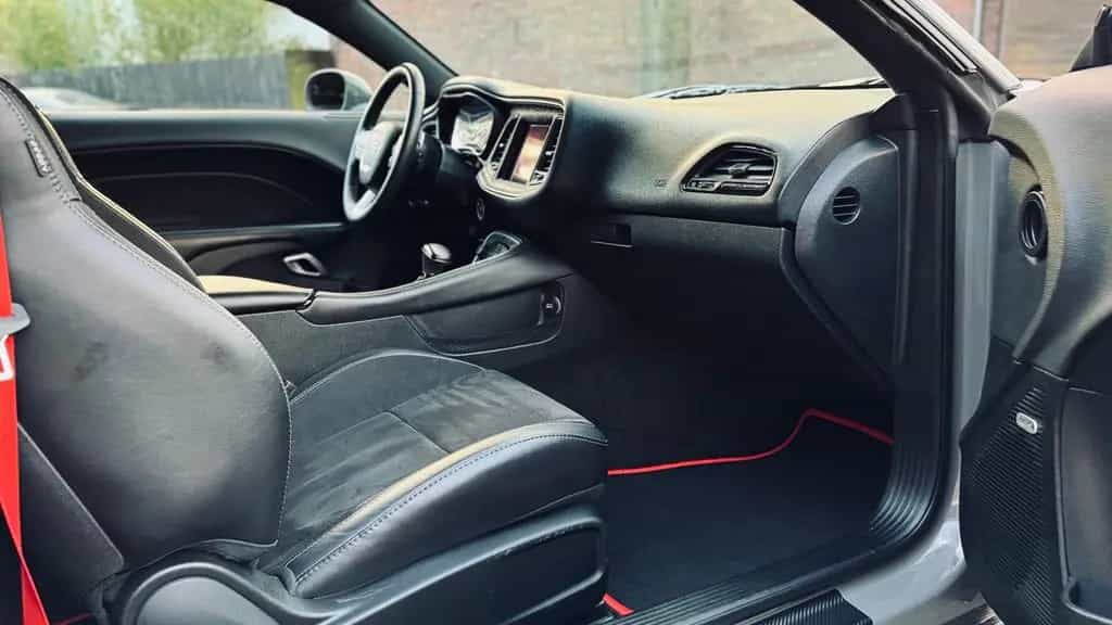 Dodge Challenger 5,7 V8*SRT WIDEBODY*LED*LEDER*PDC* GARANTIE*TOP 12/2018-photo-37
