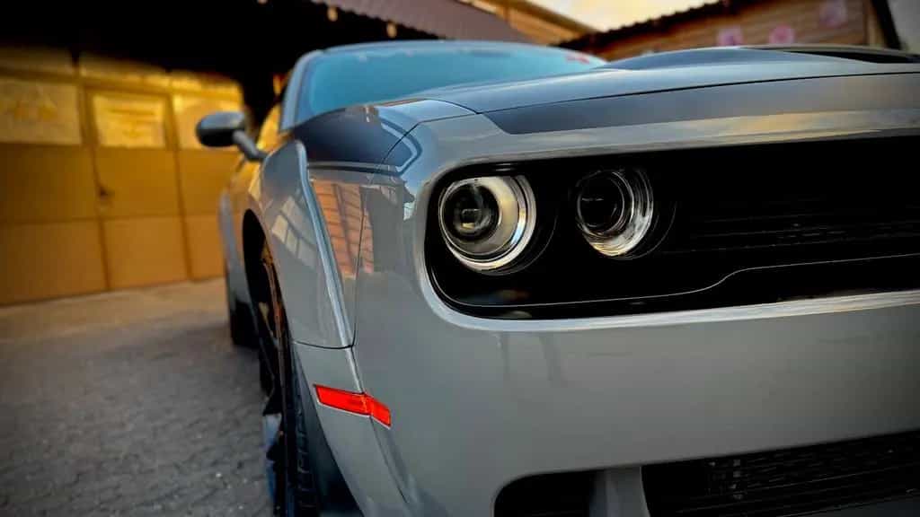 Dodge Challenger 5,7 V8*SRT WIDEBODY*LED*LEDER*PDC* GARANTIE*TOP 12/2018-photo-7