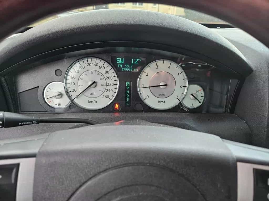 Chrysler 300C 2.7L Limousine 09/2010-photo-4