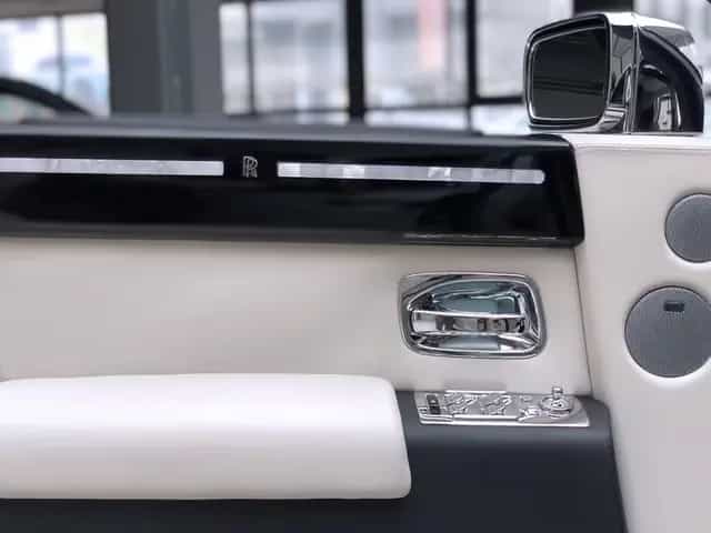 Rolls-Royce Phantom BEVERLY HILLS EDITION 1 OF 6 NEUZUSTAND 12/2008-photo-10