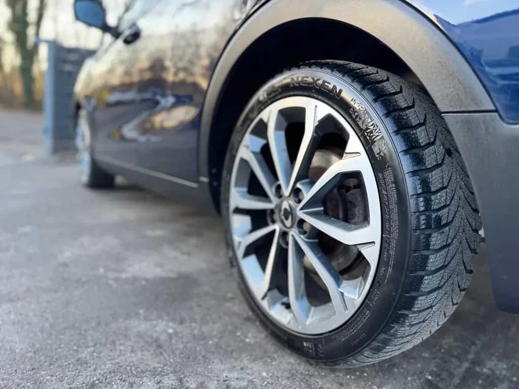 Ssangyong XLV Crystal 1.6 DI*NAVI*R-KAMERA*18 ZOLL*EURO 6* 10/2016-photo-10