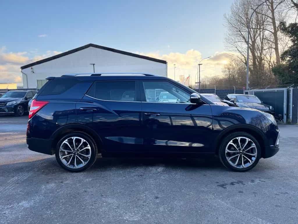 Ssangyong XLV Crystal 1.6 DI*NAVI*R-KAMERA*18 ZOLL*EURO 6* 10/2016-photo-14