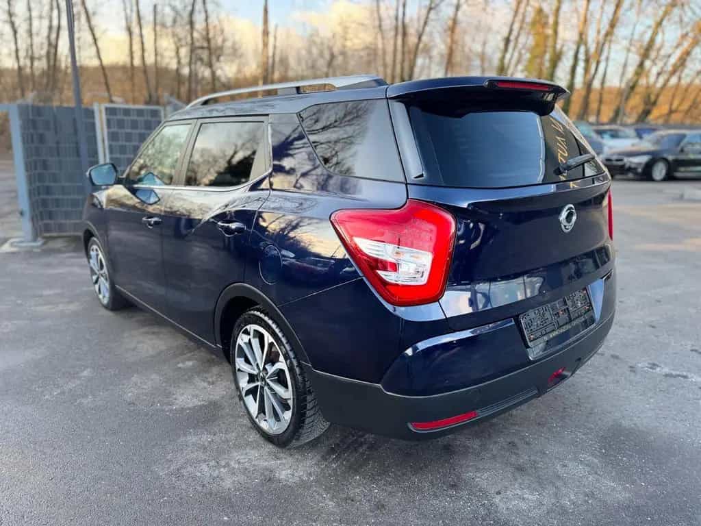 Ssangyong XLV Crystal 1.6 DI*NAVI*R-KAMERA*18 ZOLL*EURO 6* 10/2016-photo-7