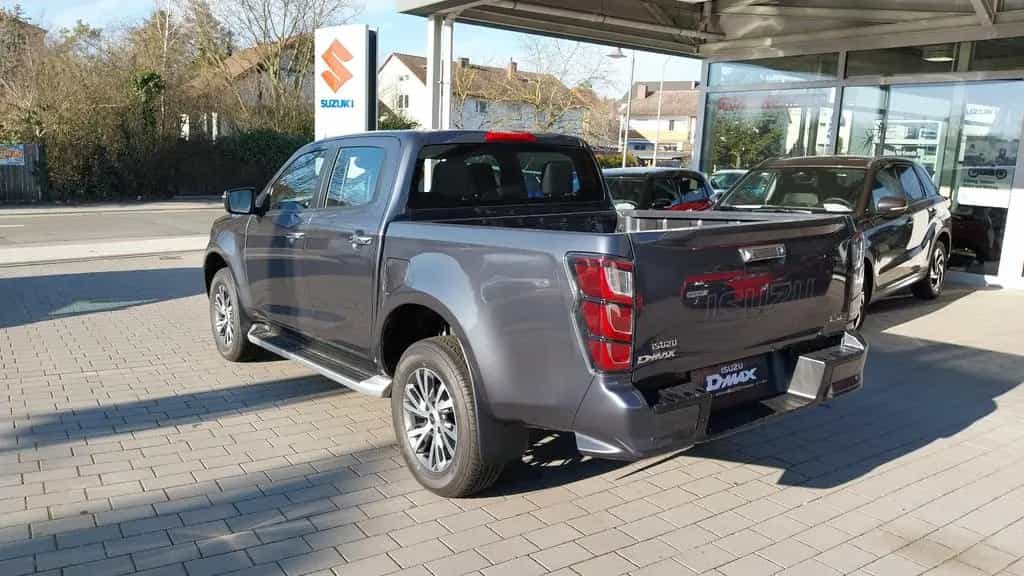 Isuzu D-Max Double Cab 4x4 LSE A/T Facelift 2025 03/2025-photo-3