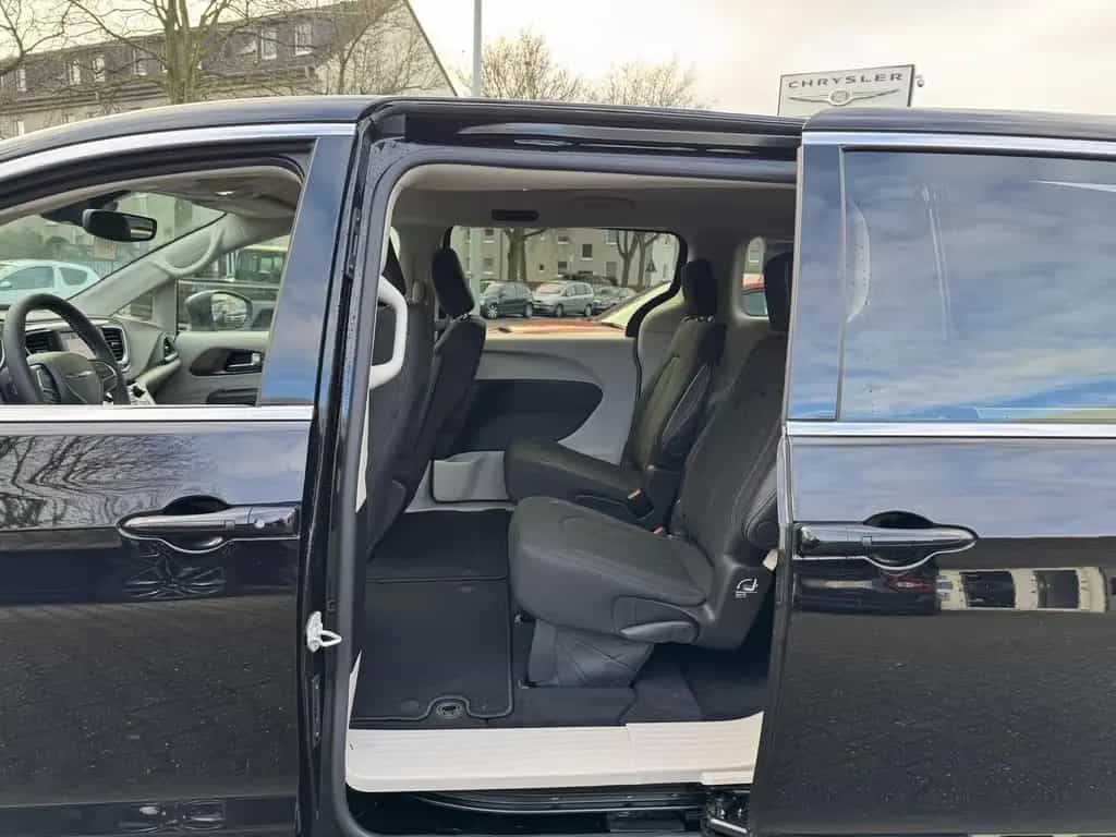 Chrysler Pacifica 3.6l V6 SXT 07/2025-photo-25