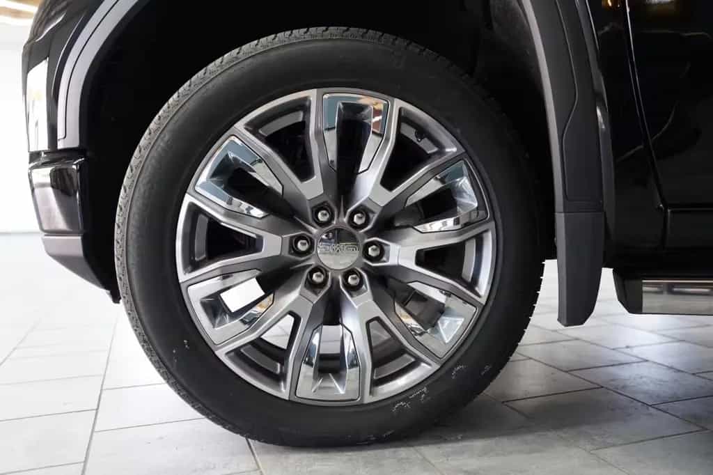 GMC Sierra Denali 6.2L V8 426PS null-photo-11