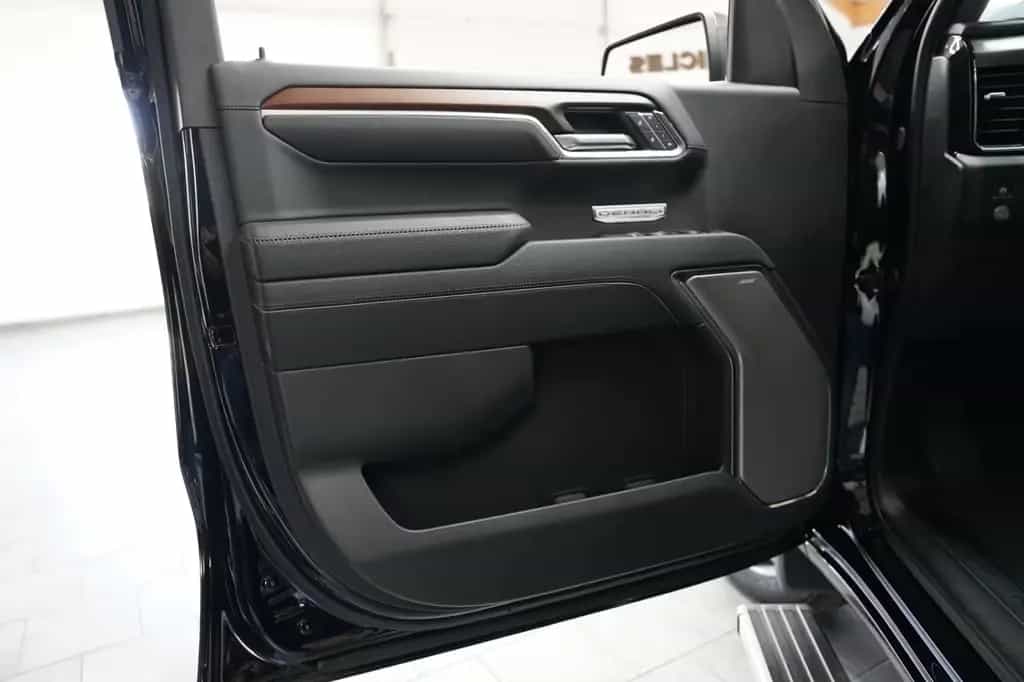GMC Sierra Denali 6.2L V8 426PS null-photo-23