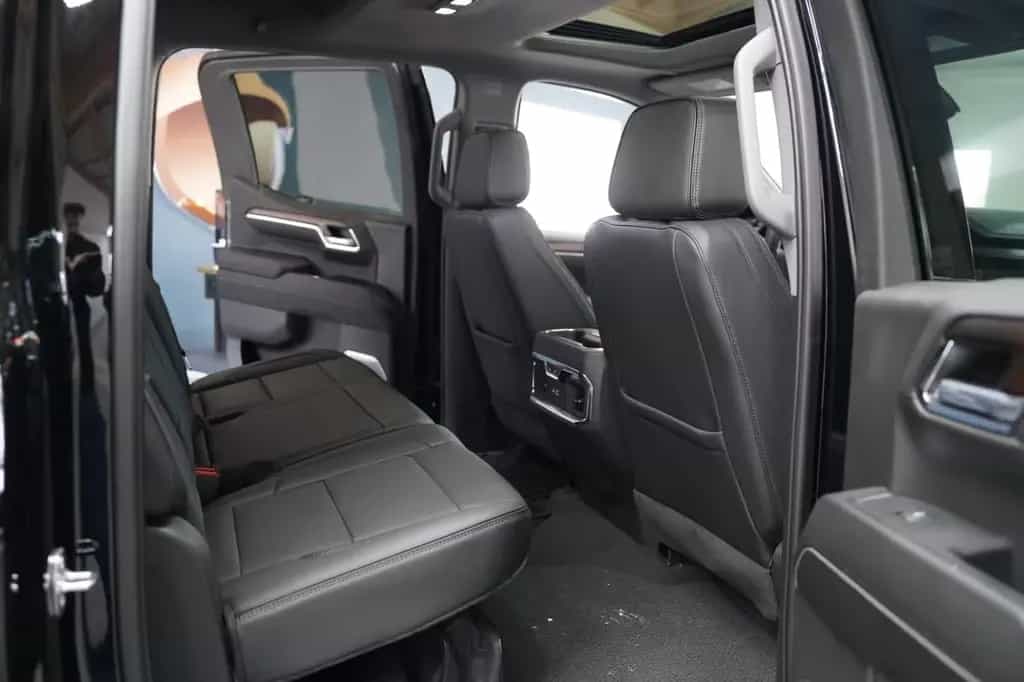 GMC Sierra Denali 6.2L V8 426PS null-photo-28