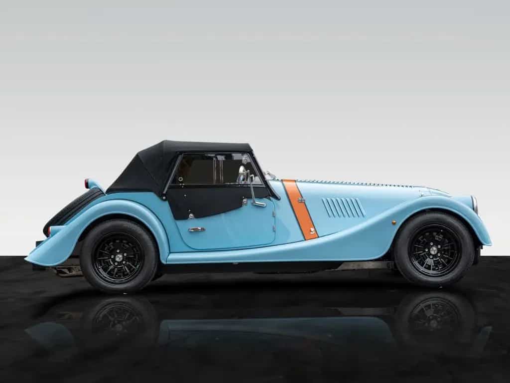 Morgan Plus 4 Plus Four MY25 | Gulfblue | Black Accent 11/2024-photo-2