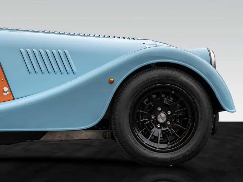 Morgan Plus 4 Plus Four MY25 | Gulfblue | Black Accent 11/2024-photo-7