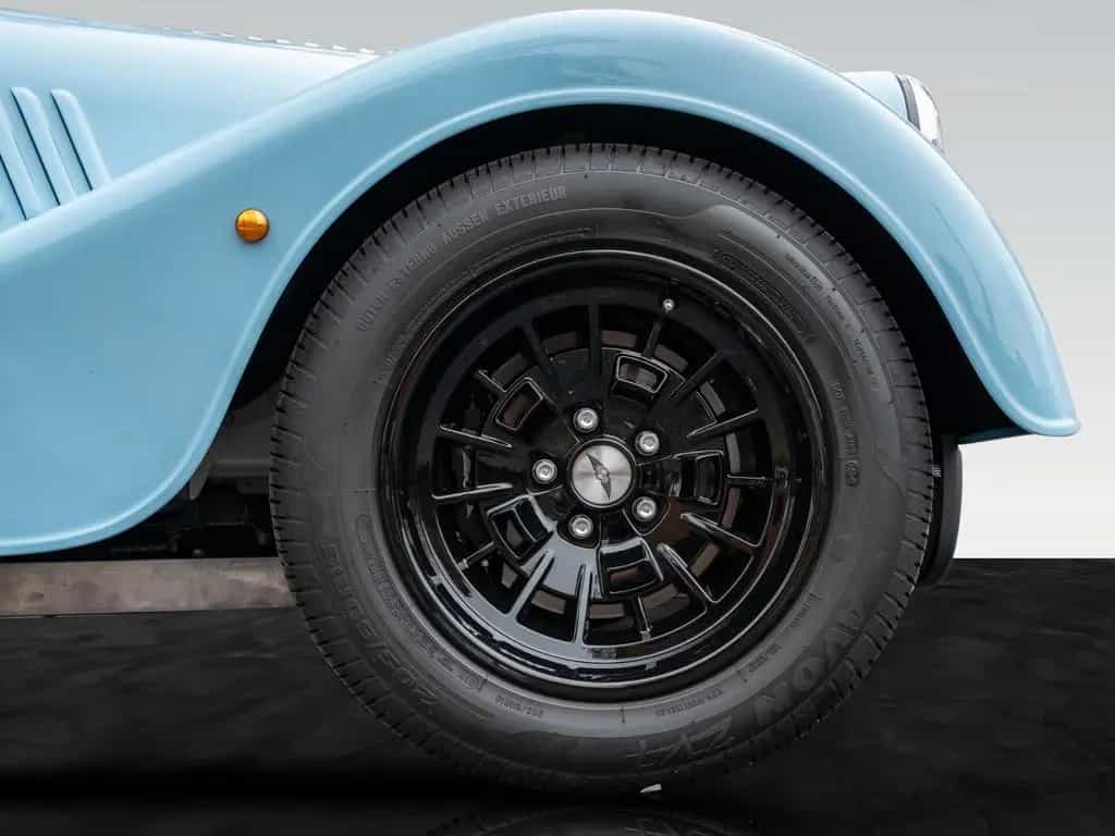 Morgan Plus 4 Plus Four MY25 | Gulfblue | Black Accent 11/2024-photo-8