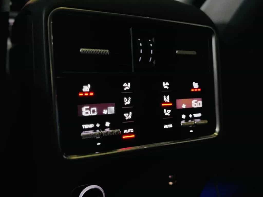 Porsche Cayenne Sport Panorama Sitzbelüftung Keyless App 07/2019-photo-12