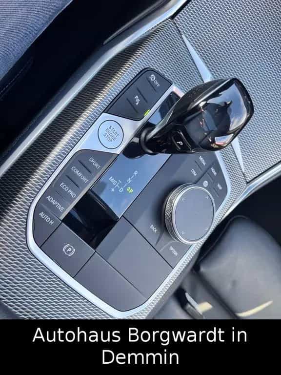 BMW 320 D Touring  M Sport Leder Pano Sitzheizung LED 03/2021-photo-18