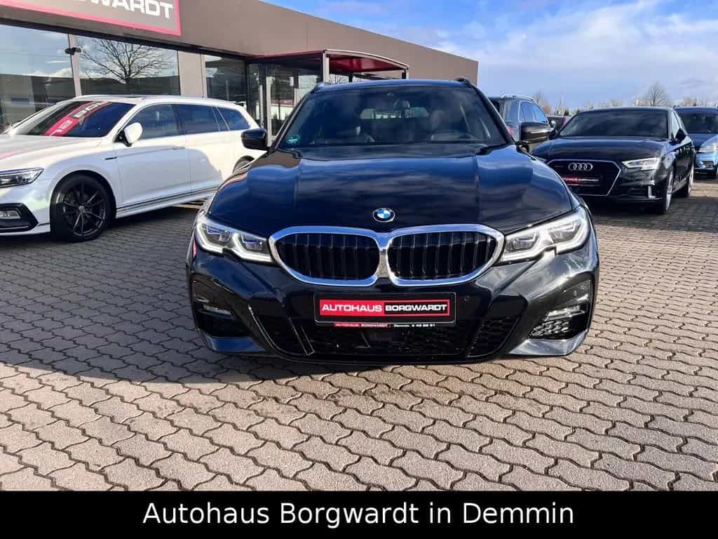 BMW 320 D Touring  M Sport Leder Pano Sitzheizung LED 03/2021-photo-6