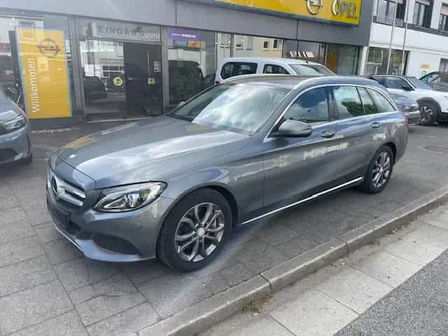 Mercedes-Benz C 300 T Avantgarde 1.Hd Scheckheft 07/2016-photo-0
