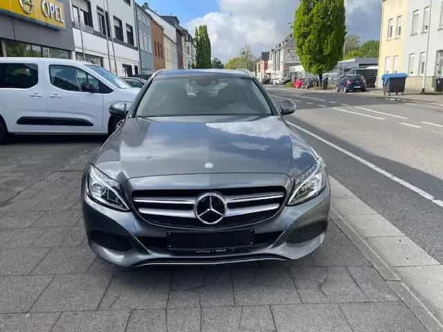 Mercedes-Benz C 300 T Avantgarde 1.Hd Scheckheft 07/2016-photo-1