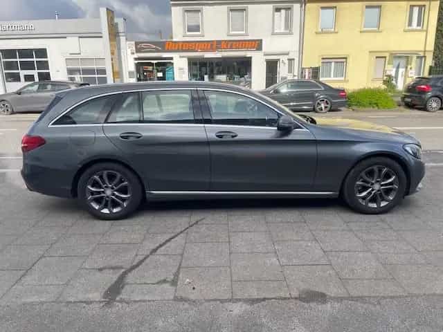Mercedes-Benz C 300 T Avantgarde 1.Hd Scheckheft 07/2016-photo-3
