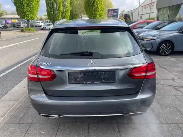 Mercedes-Benz C 300 T Avantgarde 1.Hd Scheckheft 07/2016-photo-5