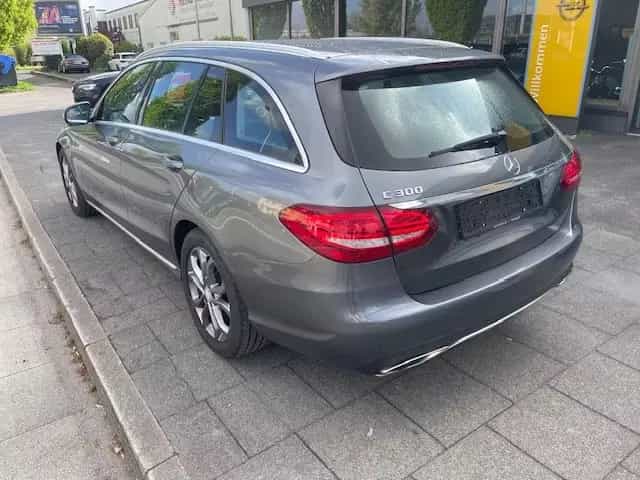 Mercedes-Benz C 300 T Avantgarde 1.Hd Scheckheft 07/2016-photo-6