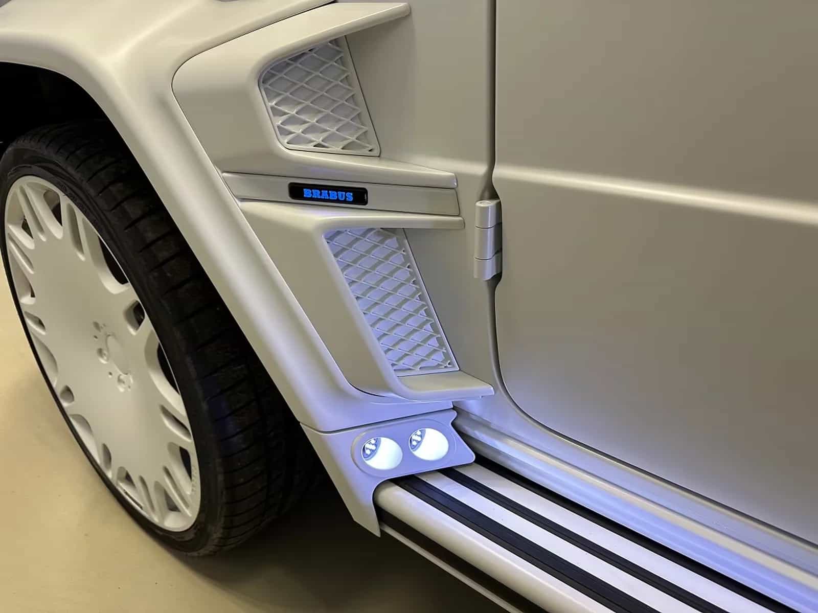 Mercedes-Benz G-Class 63 AMG 01/2023-photo-12
