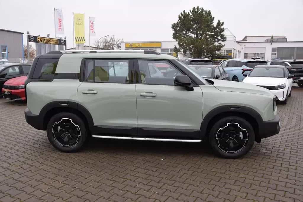 BAIC BJ30 4WD HEV 1.5 Turbo Hybrid, CarPlay+Android 01/2025-photo-3