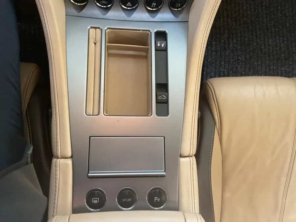 Aston Martin DB9 Volante 5.9 Touchtronic 08/2008-photo-16