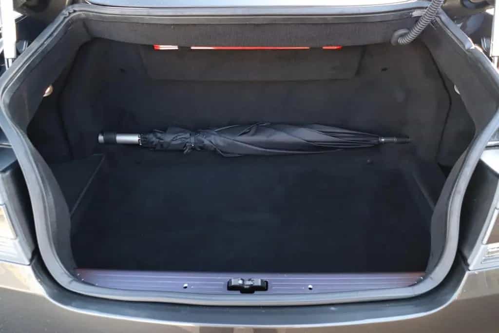 Aston Martin DB9 6.0 V12 Coupé Touchtronic ++2.HAND+SHZ+PDC++ 01/2012-photo-17