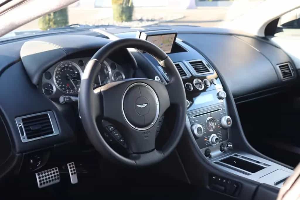 Aston Martin DB9 6.0 V12 Coupé Touchtronic ++2.HAND+SHZ+PDC++ 01/2012-photo-7