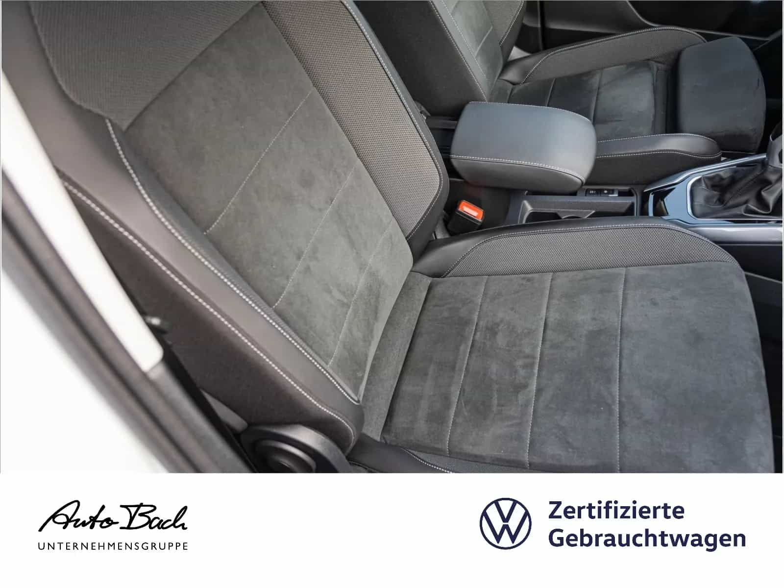 Volkswagen T-Roc 05/2024-photo-19