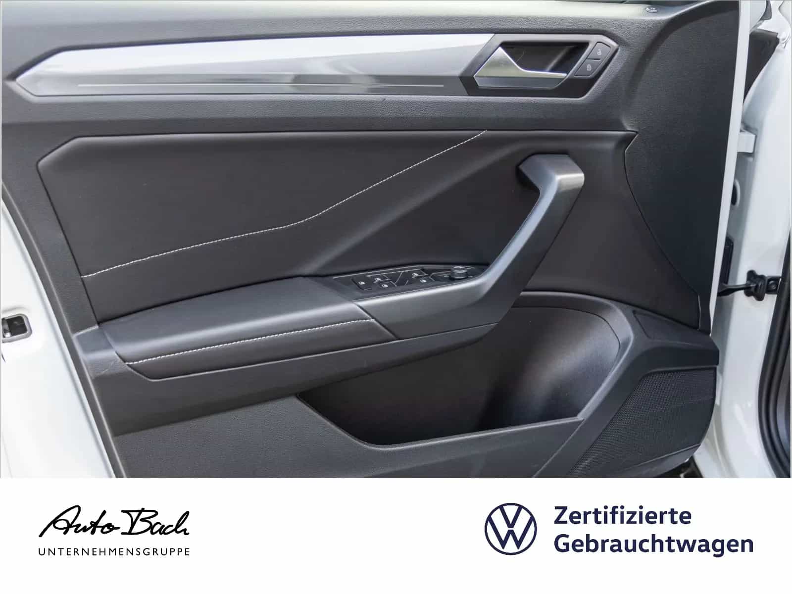 Volkswagen T-Roc 05/2024-photo-8