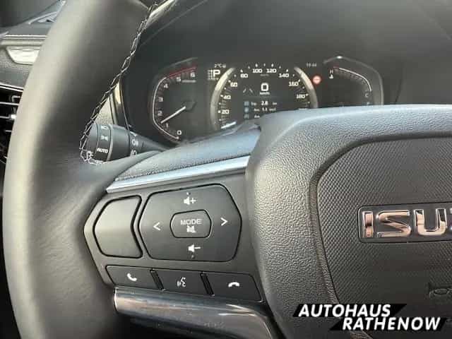 Isuzu D-Max Space Cab 4X4 Allrad LSE Autom.MY2025 Lede null-photo-13