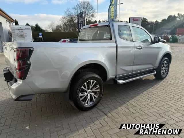 Isuzu D-Max Space Cab 4X4 Allrad LSE Autom.MY2025 Lede null-photo-3