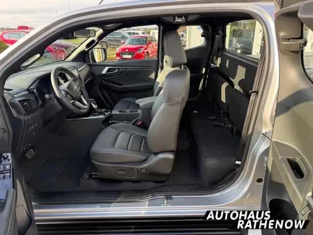 Isuzu D-Max Space Cab 4X4 Allrad LSE Autom.MY2025 Lede null-photo-6