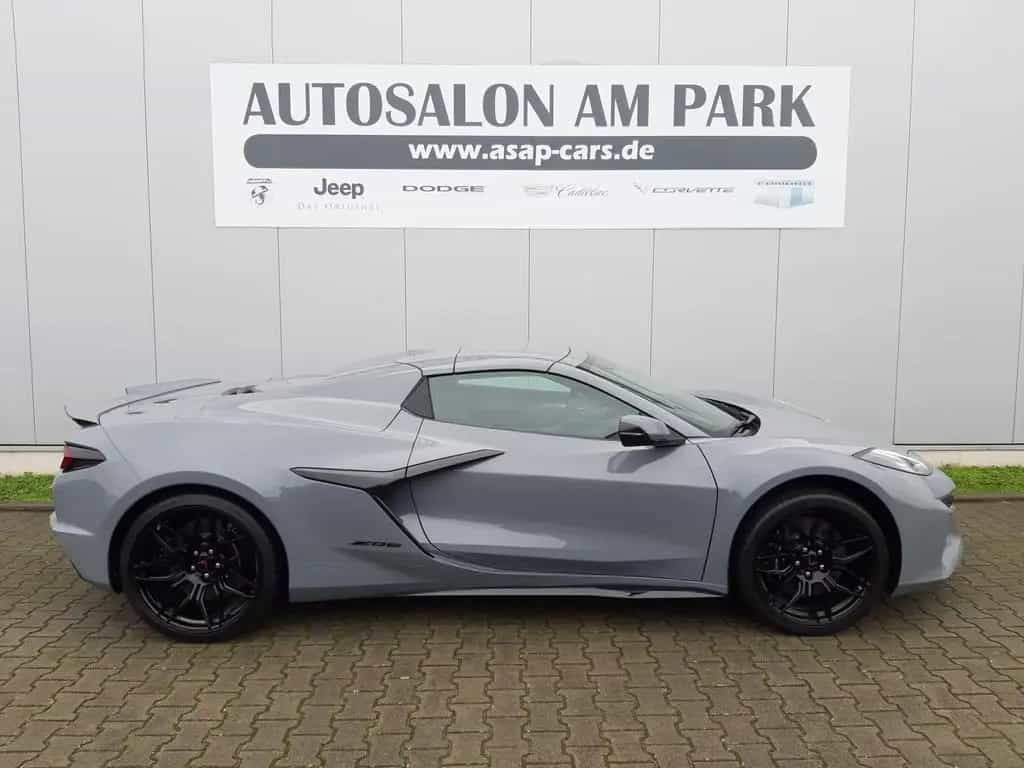 Corvette Z06 Convertible 3LZ 5.5 V8 EU 08/2025-photo-16